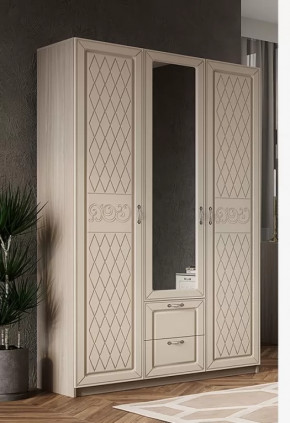 Шкаф трехдверный с зеркалом "Париж" № 2 в Нягани - nyagan.mebel-tymen.ru | фото